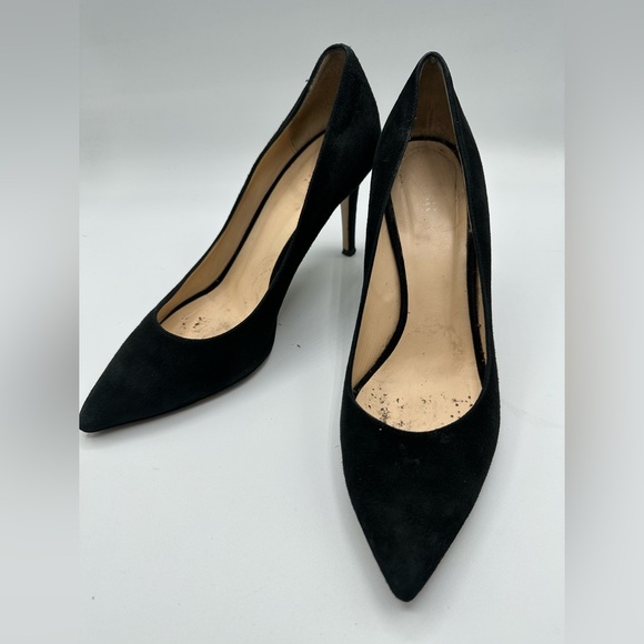 Barney’s New York Classic Black Suede Leather Heel Pumps - Picture 2 of 15